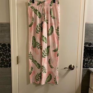 Women’s lounge pants